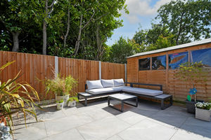 Robert Road Meadowhead